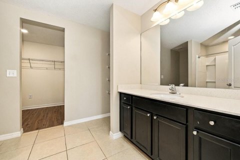 Villa ou maison à louer à Ruskin, Floride: 3 chambres, 151.34 m2 № 2433336 - photo 10