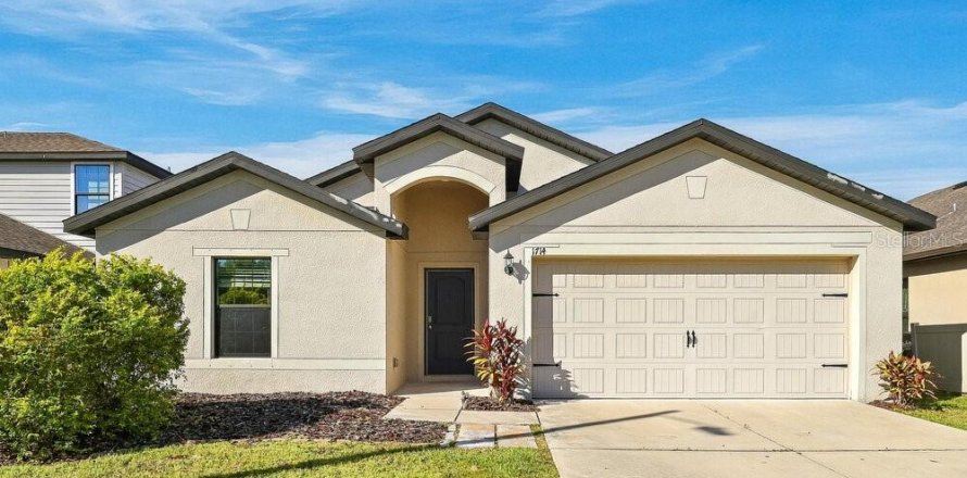 Villa ou maison à Ruskin, Floride 3 chambres, 151.34 m2 № 2433336