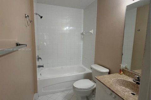 Copropriété à louer à West Palm Beach, Floride: 2 chambres, 80.17 m2 № 2043819 - photo 25