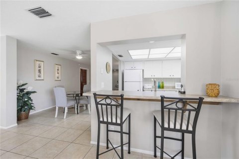 Villa ou maison à vendre à Venice, Floride: 2 chambres, 137.5 m2 № 2142410 - photo 14