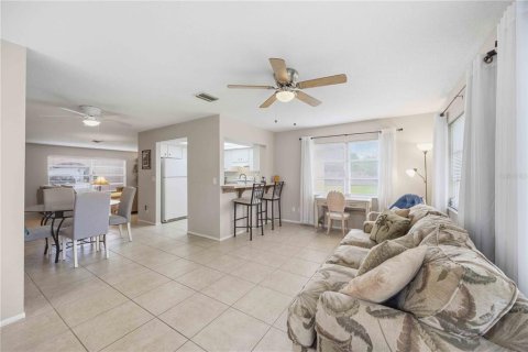 Villa ou maison à vendre à Venice, Floride: 2 chambres, 137.5 m2 № 2142410 - photo 20