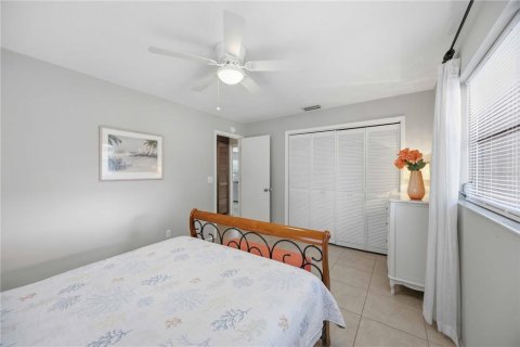 Villa ou maison à vendre à Venice, Floride: 2 chambres, 137.5 m2 № 2142410 - photo 25