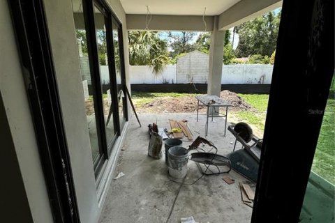 House in Tampa, Florida 3 bedrooms, 190.73 sq.m. № 1881328 - photo 11