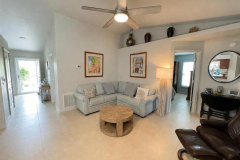 Villa ou maison à vendre à Merrit Island, Floride: 3 chambres, 152.73 m2 № 2339383 - photo 6