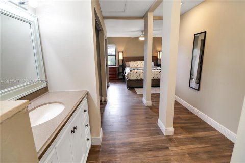 Купить таунхаус в Бойнтон-Бич, Флорида 2 спальни, 104.52м2, № 1993448 - фото 18