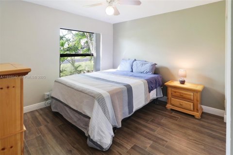 Купить таунхаус в Бойнтон-Бич, Флорида 2 спальни, 104.52м2, № 1993448 - фото 19