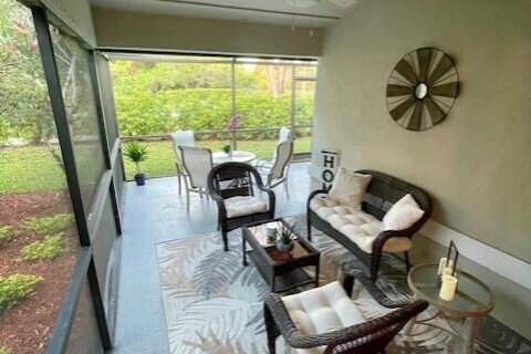 Villa ou maison à louer à Palm Beach Gardens, Floride: 3 chambres, 121.7 m2 № 810323 - photo 1