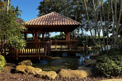 Condominio en alquiler en Miami, Florida, 2 dormitorios, 141.21 m2 № 1699638 - foto 29