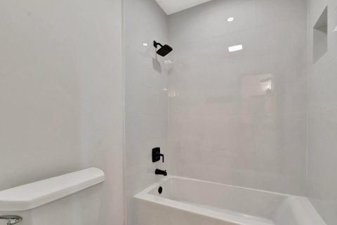 Copropriété à louer à Delray Beach, Floride: 2 chambres, 108.42 m2 № 2167915 - photo 10