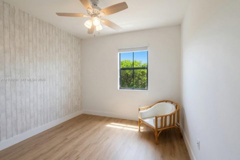 Casa en venta en Homestead, Florida, 3 dormitorios, 188.03 m2 № 2431282 - foto 21