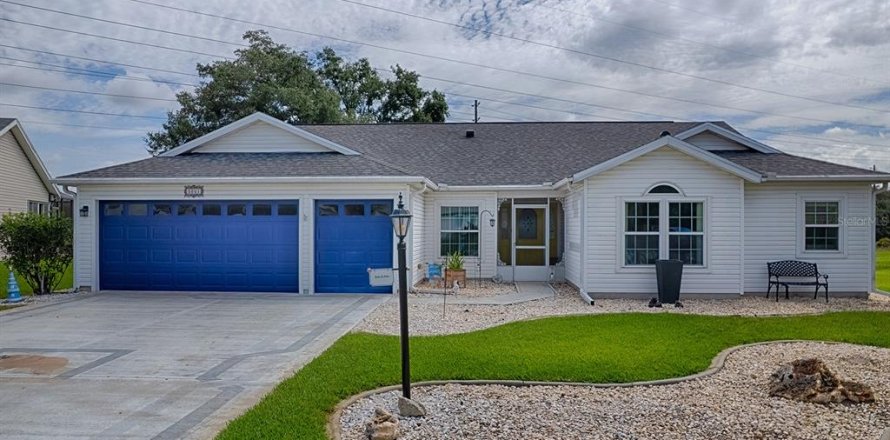 Villa ou maison à Leesburg, Floride 3 chambres, 237.37 m2 № 2215547
