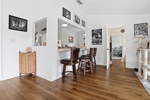 Villa ou maison à vendre à Leesburg, Floride: 3 chambres, 237.37 m2 № 2215547 - photo 8