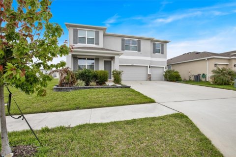 Casa en venta en Wesley Chapel, Florida, 5 dormitorios, 369.29 m2 № 2092105 - foto 2