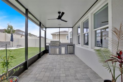 Casa en venta en Wesley Chapel, Florida, 5 dormitorios, 369.29 m2 № 2092105 - foto 9