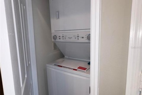 Condo in Bradenton, Florida, 2 bedrooms  № 2105702 - photo 14