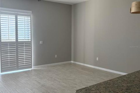 Condo in Bradenton, Florida, 2 bedrooms  № 2105702 - photo 23