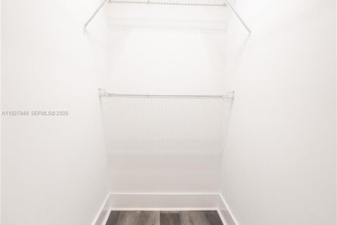 Appartement à louer à Miami Beach, Floride: 1 chambre, 32.42 m2 № 1987303 - photo 11