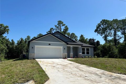 House in Sebring, Florida 3 bedrooms, 143.63 sq.m. № 1848464 - photo 3