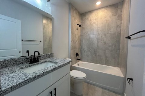 House in Sebring, Florida 3 bedrooms, 143.63 sq.m. № 1848464 - photo 13