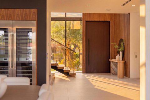 House in Lighthouse Point, Florida 5 bedrooms, 430.23 sq.m. № 2088139 - photo 4