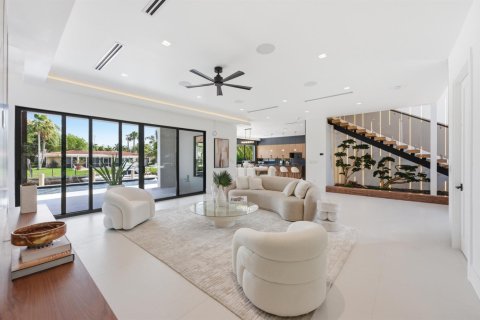 House in Lighthouse Point, Florida 5 bedrooms, 430.23 sq.m. № 2088139 - photo 19