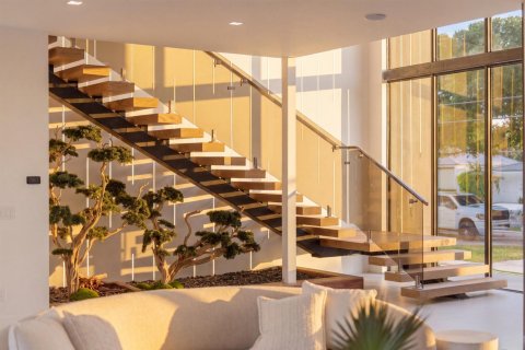 House in Lighthouse Point, Florida 5 bedrooms, 430.23 sq.m. № 2088139 - photo 3