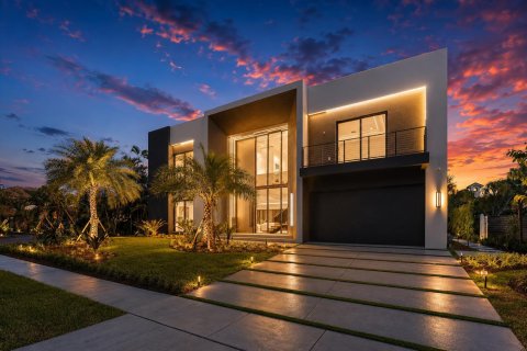 House in Lighthouse Point, Florida 5 bedrooms, 430.23 sq.m. № 2088139