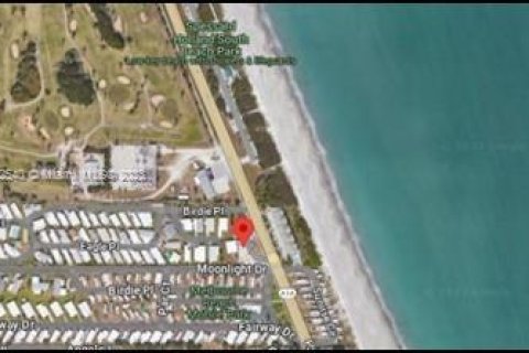 Propiedad comercial en venta en Melbourne Beach, Florida № 1738024 - foto 2