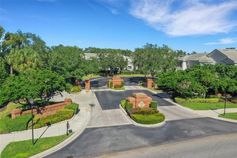 Condominio en venta en Lakeland, Florida, 3 dormitorios, 165.37 m2 № 1856615 - foto 2