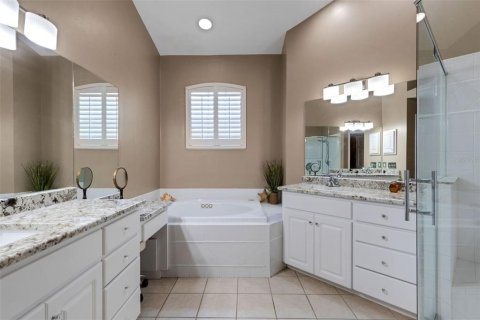 Condominio en venta en Lakeland, Florida, 3 dormitorios, 165.37 m2 № 1856615 - foto 26