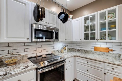 Condominio en venta en Lakeland, Florida, 3 dormitorios, 165.37 m2 № 1856615 - foto 16