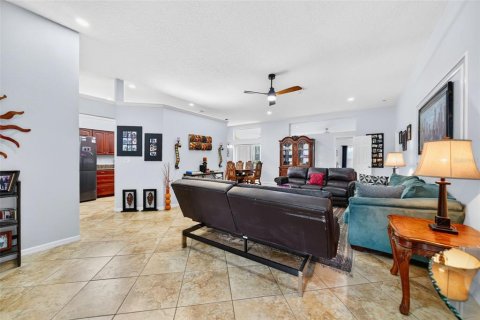 Casa en venta en Bradenton, Florida, 4 dormitorios, 153.47 m2 № 1866025 - foto 13