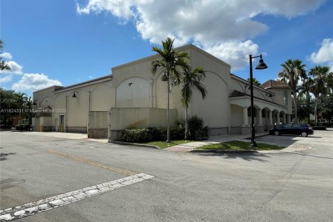 Купить коммерческую недвижимость в Мирамар, Флорида № 2034874 - фото 6