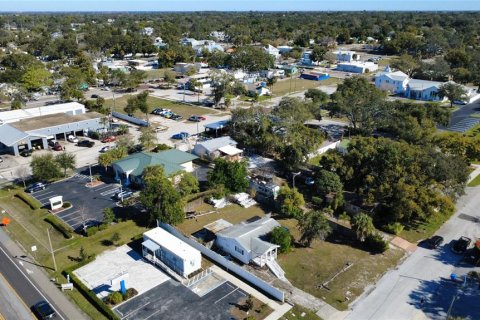 Commercial property in Palm Harbor, Florida 93.65 sq.m. № 2128272 - photo 9