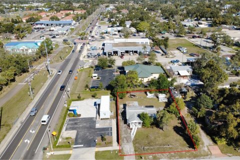 Immobilier commercial à Palm Harbor, Floride 93.65 m2 № 2128272
