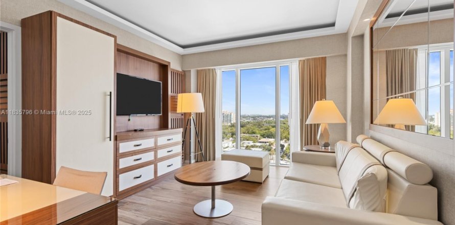 Condominio en Fort Lauderdale, Florida, 1 dormitorio  № 1820195