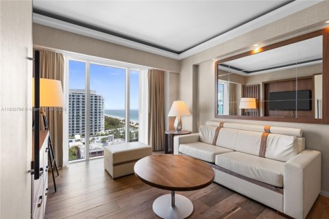 Condominio en venta en Fort Lauderdale, Florida, 1 dormitorio, 59.55 m2 № 1820195 - foto 6