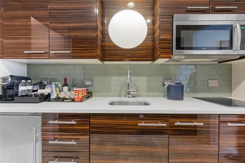 Condominio en venta en Fort Lauderdale, Florida, 1 dormitorio, 59.55 m2 № 1820195 - foto 5