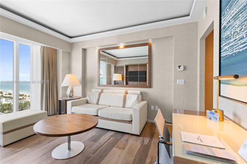 Condominio en venta en Fort Lauderdale, Florida, 1 dormitorio, 59.55 m2 № 1820195 - foto 20
