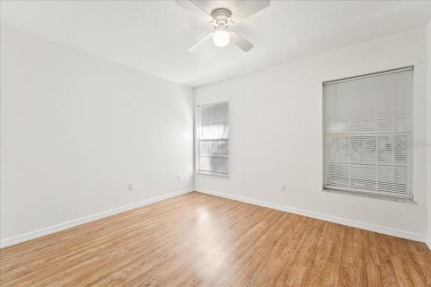 Condo in Belleview, Florida, 2 bedrooms  № 1871219 - photo 18