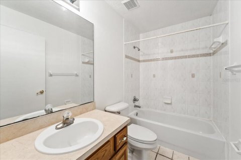 Condo in Belleview, Florida, 2 bedrooms  № 1871219 - photo 24