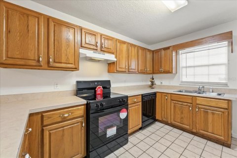 Condo in Belleview, Florida, 2 bedrooms  № 1871219 - photo 5