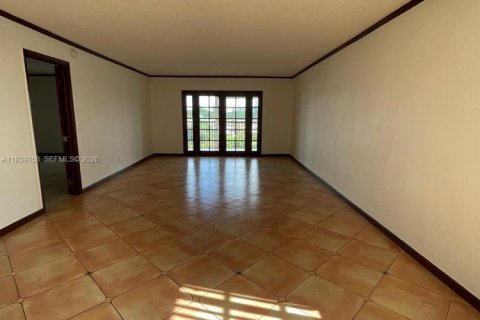 Condominio en alquiler en Lauderhill, Florida, 2 dormitorios, 118.91 m2 № 1997934 - foto 4