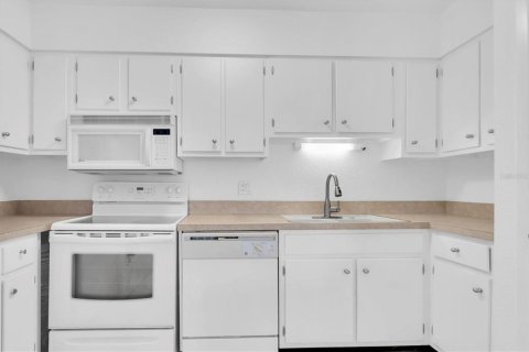 Copropriété à vendre à Treasure Island, Floride: 1 chambre, 59.92 m2 № 1630518 - photo 12