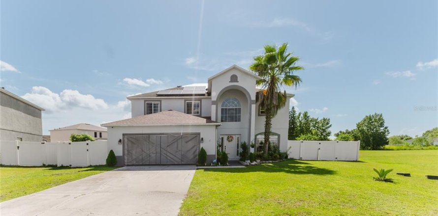 Casa en Kissimmee, Florida 4 dormitorios, 253.99 m2 № 1906615