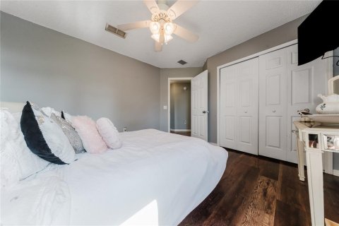 Casa en venta en Kissimmee, Florida, 4 dormitorios, 253.99 m2 № 1906615 - foto 29