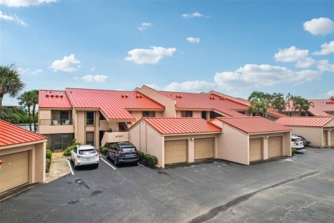 Condo in Saint Petersburg, Florida, 2 bedrooms  № 1814967 - photo 29