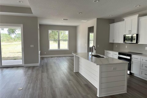 House in Groveland, Florida 4 bedrooms, 192.59 sq.m. № 1628744 - photo 4