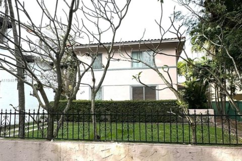 Снять в аренду квартиру в Корал-Гейблс, Флорида 1 спальня, № 2005090 - фото 20