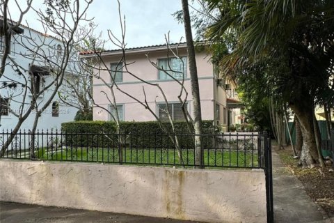 Снять в аренду квартиру в Корал-Гейблс, Флорида 1 спальня, № 2005090 - фото 18